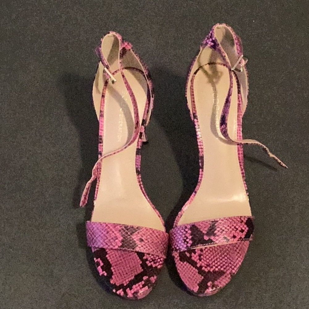 NWOT BCBGENERATION Size 8.5‎ Nallah Platform High-Heel Dress Sandals - Picture 2 of 7